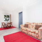 Rent 2 bedroom house in Cascais