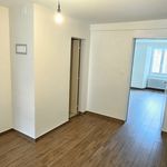 Miete 3 Schlafzimmer wohnung von 89 m² in Clos du Doubs