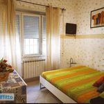 Affitto 5 camera appartamento di 65 m² in Rome