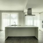 Rent 4 bedroom house of 193 m² in Poperinge
