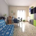 Affitto 2 camera appartamento di 65 m² in Savigliano