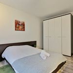 Huur 2 slaapkamer appartement van 75 m² in Saint-Josse-ten-Noode