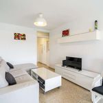 Rent 4 bedroom apartment of 90 m² in Valencia