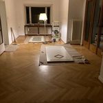 Miete 5 Schlafzimmer wohnung von 190 m² in Köln