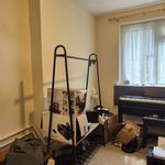 Rent 2 bedroom apartment in Torquay