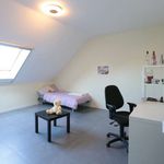 Rent a room of 120 m² in Anderlecht