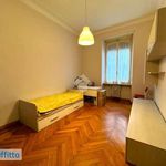 Rent 4 bedroom apartment of 15 m² in Torino