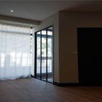 Rent 1 bedroom apartment in Vaison-la-Romaine
