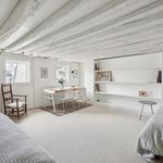 Rent 6 bedroom apartment of 227 m² in Paris