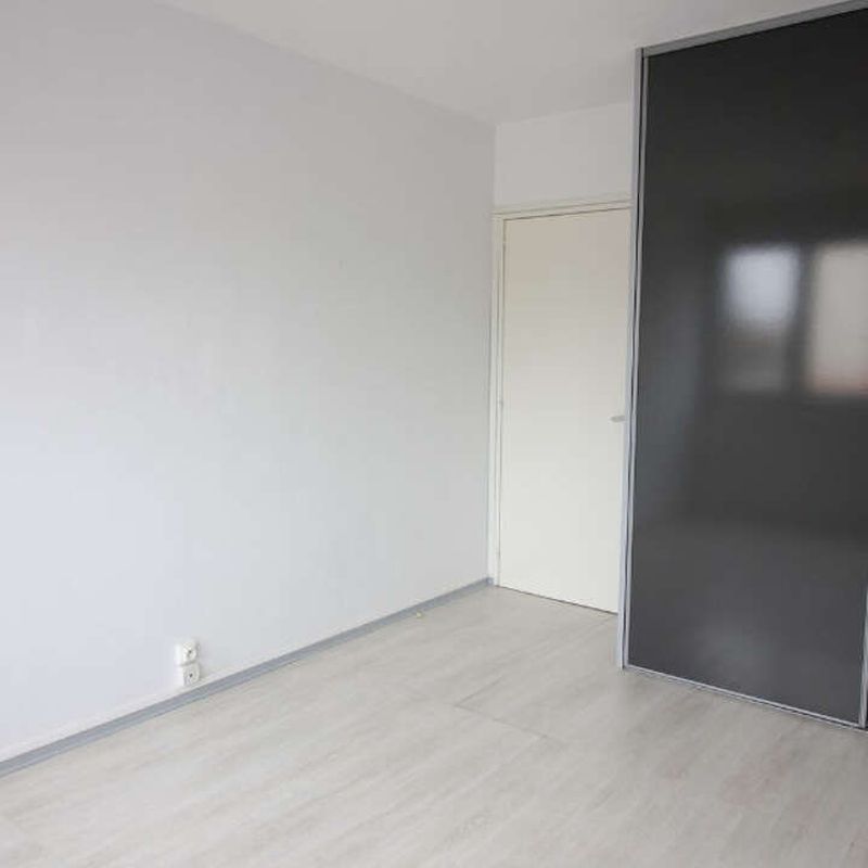 Location appartement 4 pièces 82 m² Rennes (35200)