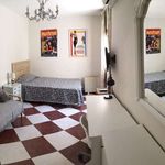 Rent a room of 160 m² in Córdoba