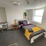 Rent 7 bedroom house in Gloucester