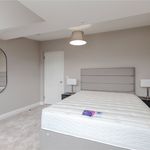 Rent 2 bedroom flat of 86 m² in Edinburgh