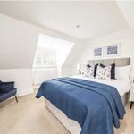 Rent 4 bedroom house in Teddington