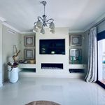 Rent 7 bedroom house of 450 m² in Estepona