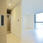 Rent 2 bedroom flat of 106 m² in London
