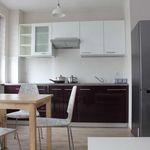 Wynajmij 3 sypialnię apartament z 50 m² w Warszawa