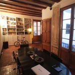 Rent a room of 144 m² in Barcelona