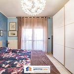 Affitto 2 camera appartamento di 68 m² in Carmagnola