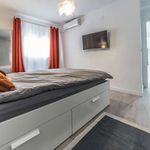 Alquilo 2 dormitorio apartamento de 72 m² en València
