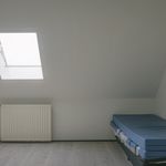 Rent 5 bedroom house of 200 m² in Koufurderrige