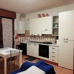 Affitto 2 camera appartamento di 68 m² in Verona