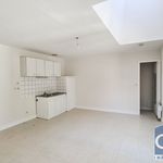 Rent 1 bedroom apartment of 31 m² in Caen
