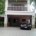 Rent 1 bedroom house of 280 m² in Phra Khanong Nuea