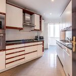 Rent a room of 168 m² in Lisboa