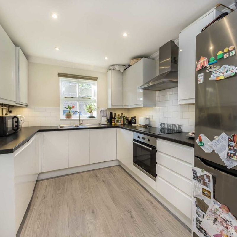 house for rent in Timothy Close Clapham Common, SW4 Clapham Park