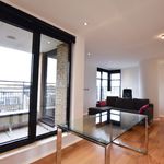Rent 2 bedroom apartment of 83 m² in London