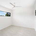 Rent 3 bedroom apartment in Cairns