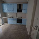Rent 3 bedroom apartment of 90 m² in Fenerbahçe