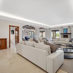 Rent 8 bedroom house of 480 m² in Marbella