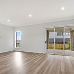 Rent 4 bedroom house in Box Hill