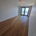Rent 4 bedroom house of 214 m² in İstanbul
