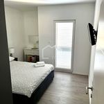 Najam 4 spavaće sobe stan od 110 m² u Splitsko-dalmatinska