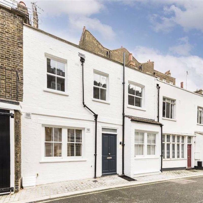 House to rent in Gloucester Place Mews, London, W1U (Ref 194288) | Dexters