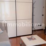 Rent 1 bedroom apartment of 45 m² in Como