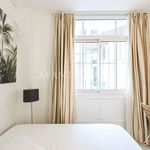 Rent 2 bedroom apartment of 112 m² in Paris