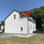 Miete 4 Schlafzimmer wohnung von 145 m² in Hennigsdorf