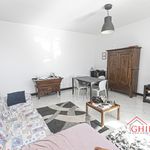 Rent 4 bedroom apartment of 65 m² in Genoa