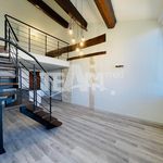 Appartement de 69 m² avec 1 chambre(s) en location à Sète