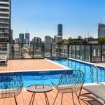 Rent 2 bedroom apartment in South Brisbane