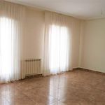 Rent 3 bedroom apartment of 125 m² in Paracuellos de Jarama