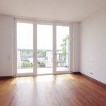 Miete 4 Schlafzimmer wohnung von 196 m² in Frankfurt am Main