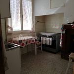 Affitto 4 camera appartamento di 138 m² in Perugia