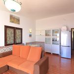 Rent a room of 60 m² in União das Freguesias de Moncarapacho e Fuseta