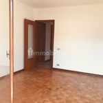 3-room flat via San Carlo Borromeo, Valmadrera