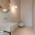 Affitto 3 camera appartamento di 210 m² in Milano